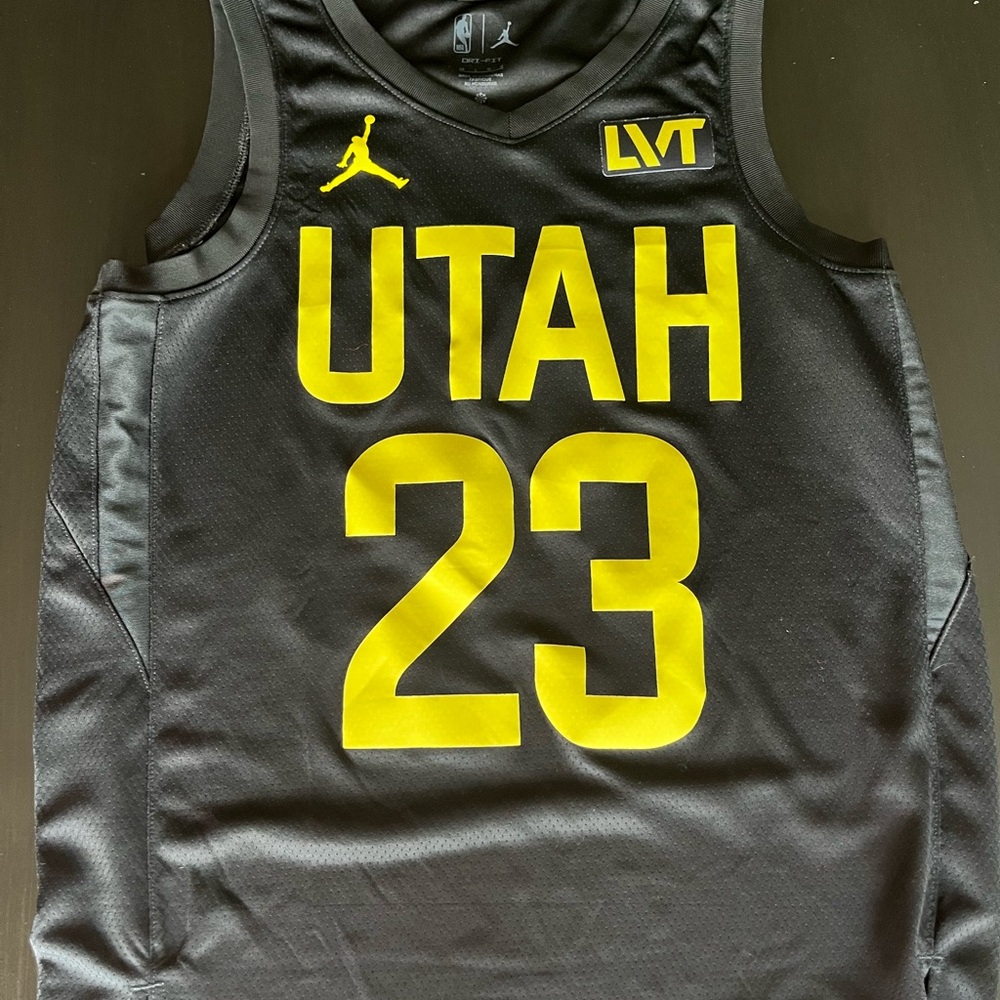 Lauri Markkenen Jazz jersey